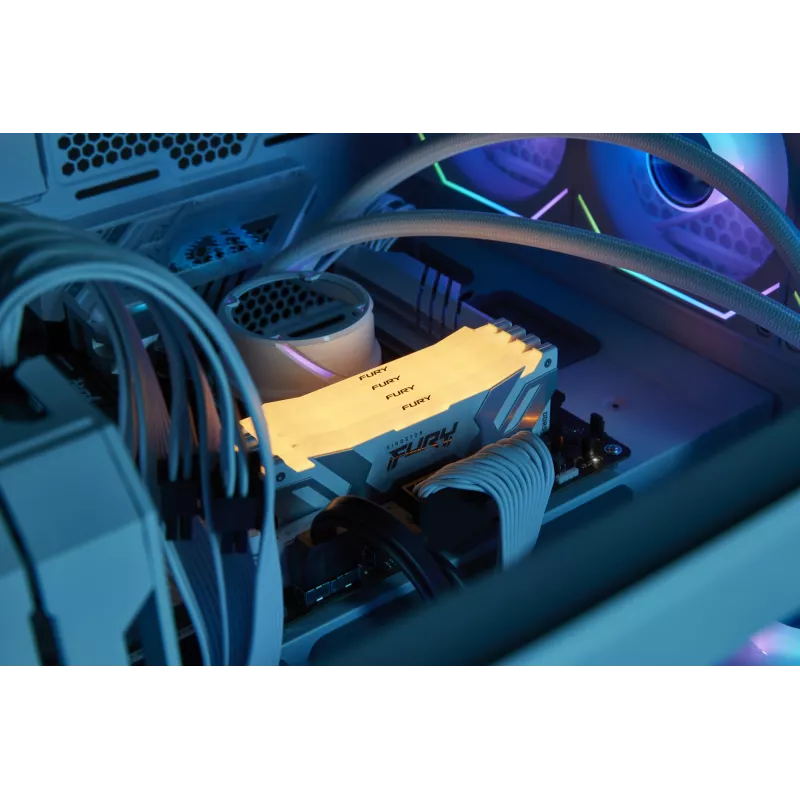 Lauaarvuti DDR5 32 GB 6400 MT/s CL32 288-kontaktine DIMM Kingston FURY Renegade RGB valge 1,4 V