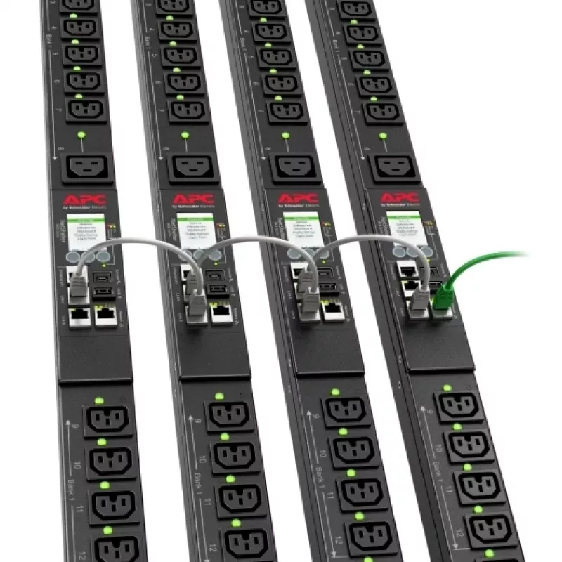 Toitejaotusseade APC NetShelter 9000 PDU 24 vahelduvvoolu pistikupesa (C13/C15/C19/C21), NEMA L6-20P, 200–208 V, 20 A, vertikaalne 0U, must