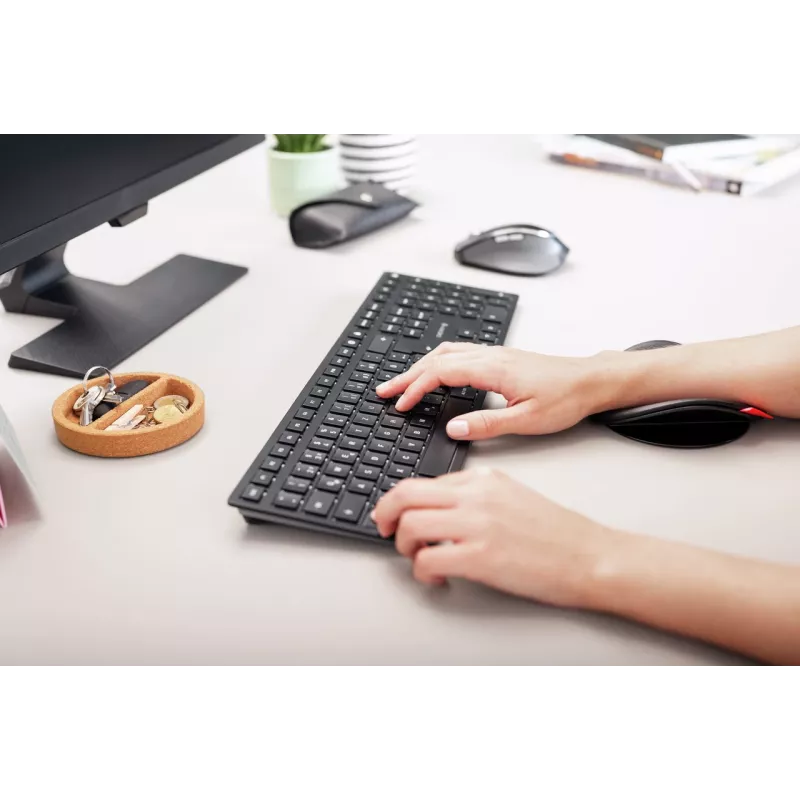 CHERRY KW 9100 õhuke klaviatuur Universaalne RF-juhtmevaba + Bluetooth Must