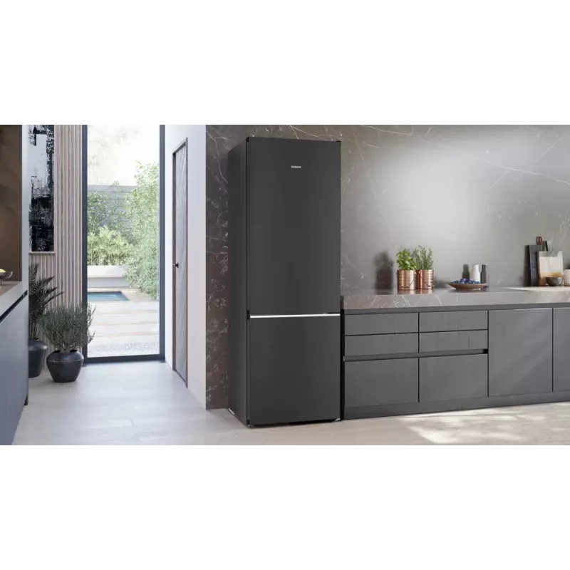 Siemens iQ500 KG49N4XAF külmik-sügavkülmik eraldiseisev 440 L Must