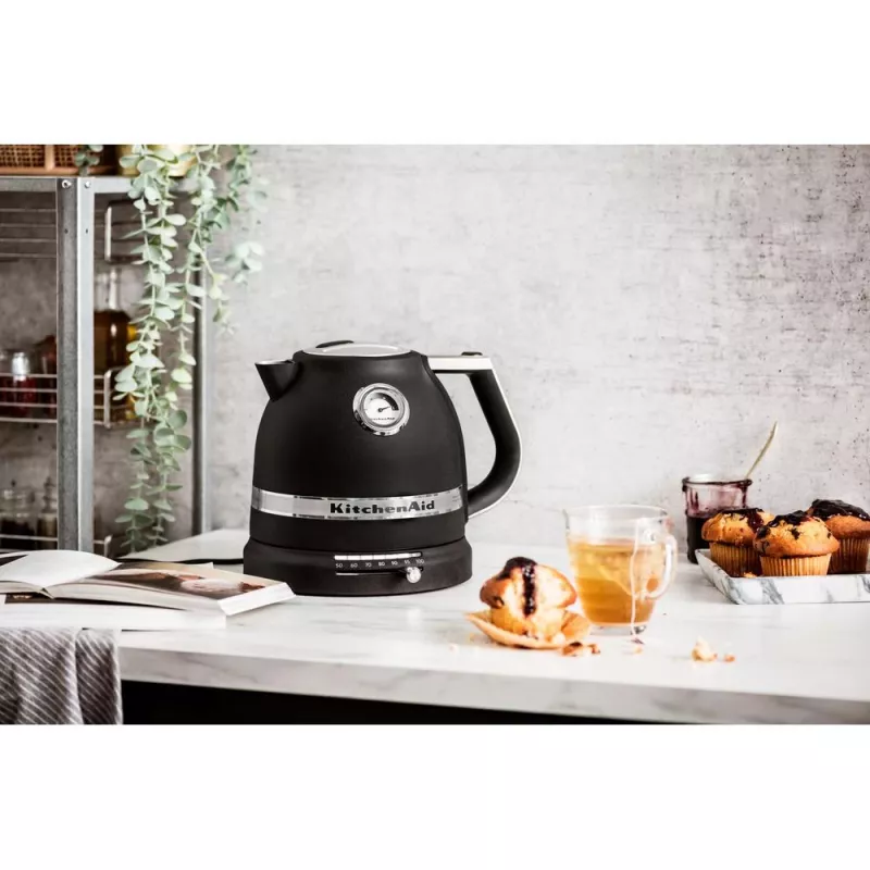 KitchenAid 5KEK1522EBK elektriline veekeetja 1,5 L 2400 W must