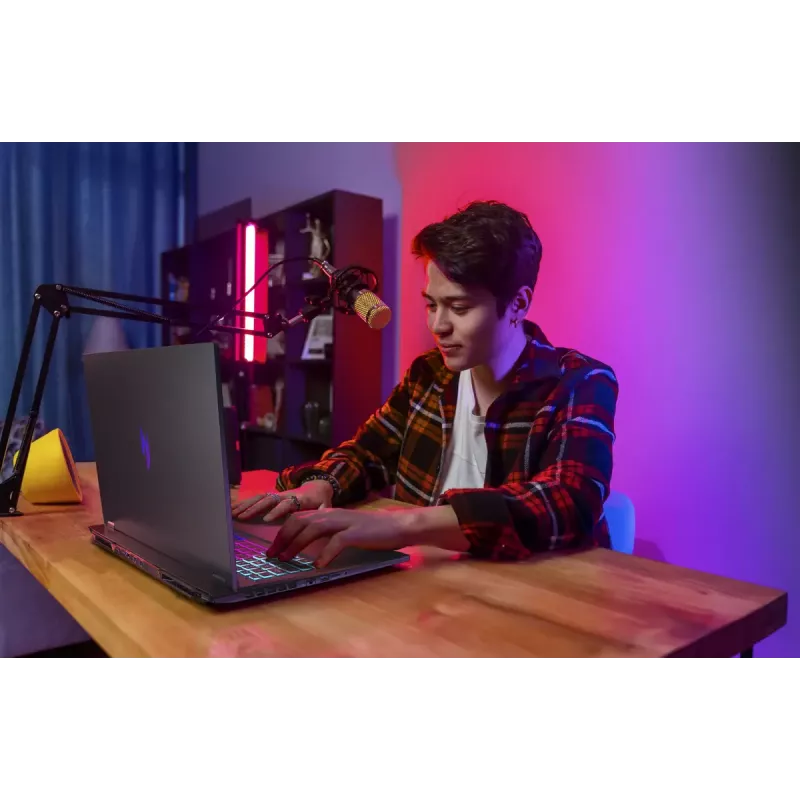 Acer Nitro 18 AI AMD AN18-61-R952 AMD Ryzen AI 9 365 sülearvuti 45,7 cm (18 tolli) WQXGA 32 GB DDR5-SDRAM 2 TB SSD NVIDIA GeForce RTX 5070 Ti Wi-Fi 6E (802.11ax) Windows 11 Home Saksa Must