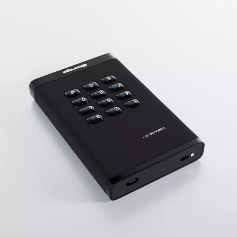 iStorage diskAshur³ 5 TB must | Turvaline kaasaskantav kõvaketas | FIPS 140-3 3. taseme nõuetele vastav | Üldkriteeriumid EAL 5+ | PIN-iga kaitstud | AES-XTS 256-bitine riistvaraline krüpteerimine | GDPR, TAA nõuetele vastav | Tolmu- ja veekindel |