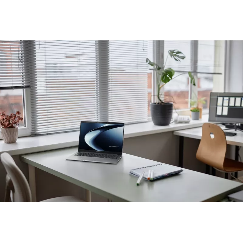 Sülearvuti ASUS ExpertBook P3 PM3406CKA Copilot+ arvuti — AMD Ryzen AI 5 330, 14-tolline WUXGA, 16 GB DDR5, 1 TB SSD, Windows 11 Pro, hall