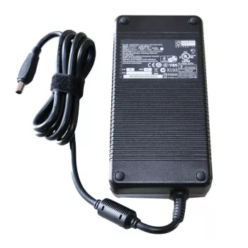 CoreParts MBA1266 toiteadapter/vaheldi Sisetingimustes 230 W Must