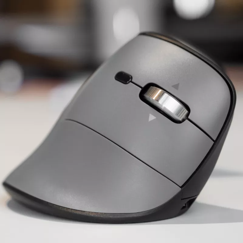 BakkerElkhuizen FastForward Pro hiir, paremakäeline, vertikaalne disain, optiline, RF juhtmevaba + Bluetooth + USB USB-C, 5000 DPI, must, hall