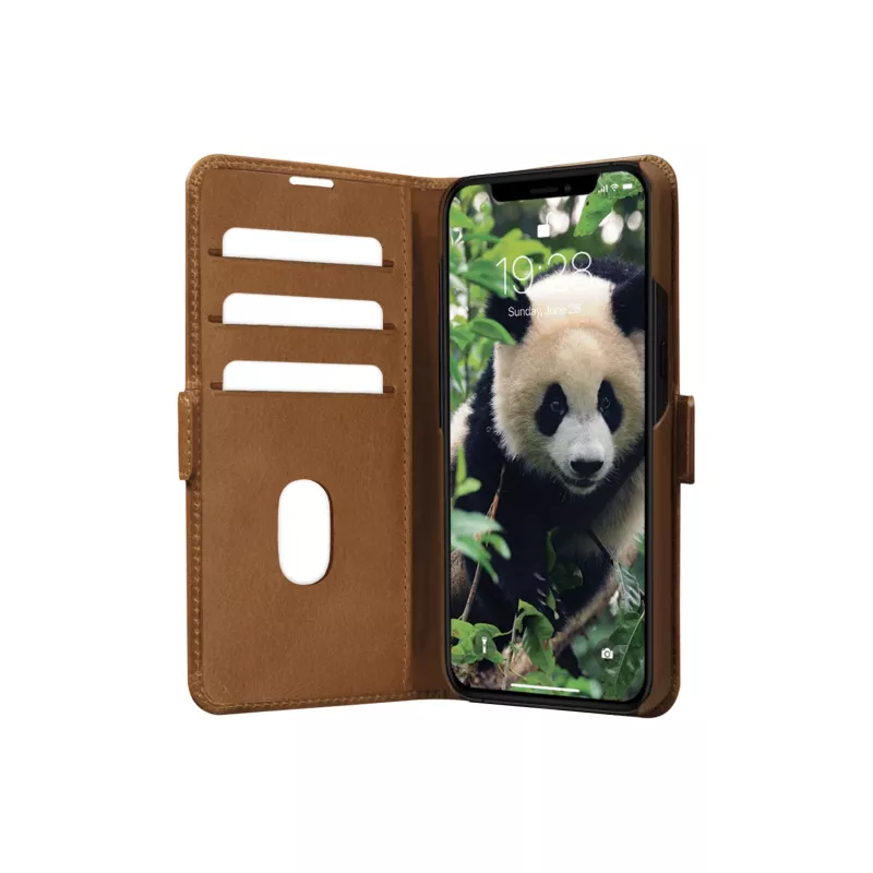 Wallet case dbramante1928 iPhone 14 Pro Max Tan 3 card pockets