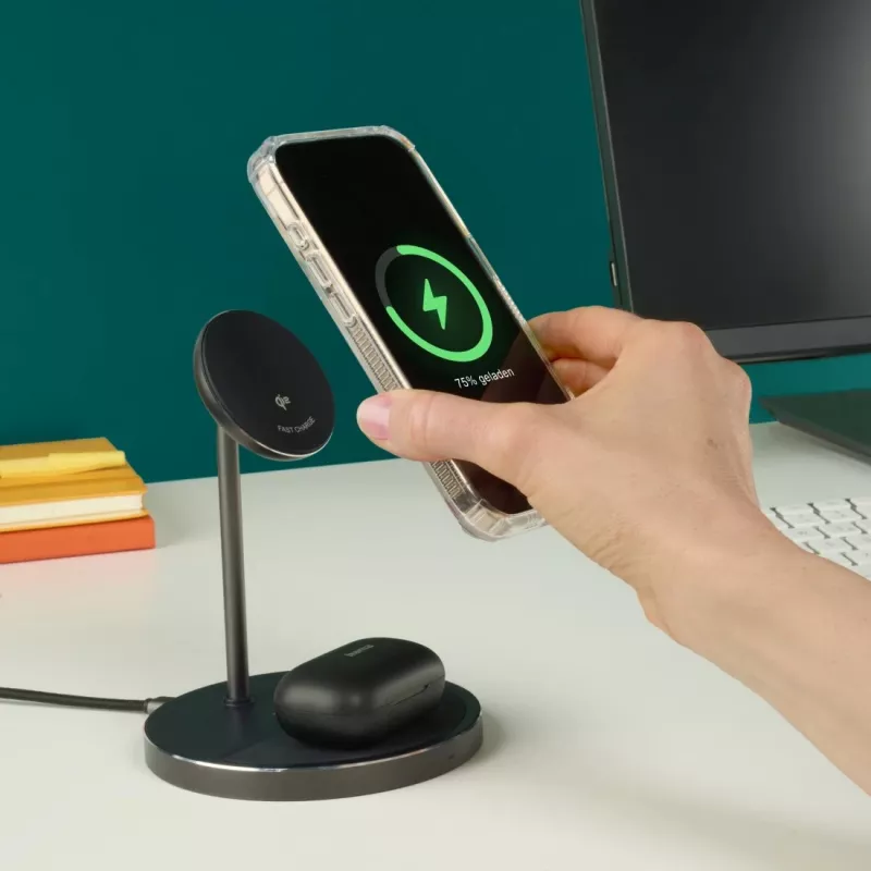 Hama 00201738 mobiilseadme laadija Kõrvaklapid, Nutitelefon Must USB Juhtmevaba laadimine Kiirlaadimine Siseruumidesse
