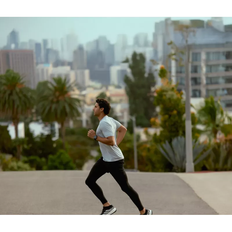 Amazfit Active Max ümmargune AMOLED 1,5-tolline 480×480 puuteekraan 64 MB muutmälu 4 GB 658 mAh must nutikell