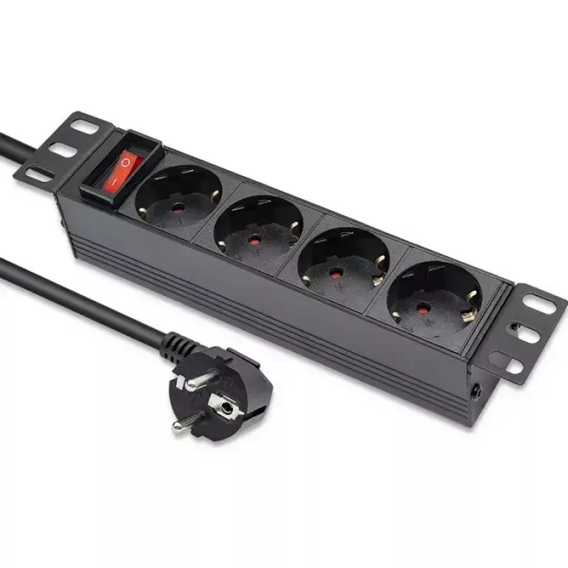 Pistikupesadega liist QOLTEC 54603 — 1U rack-kinnitatav, 16A sisend, 4× SCHUKO pistikupesa