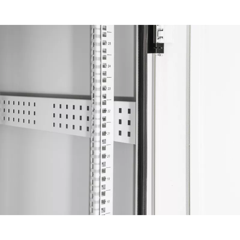 Intellinet Industrial IP55 19 inch võrgukapp integreeritud ventilaatoritega, 42U 800 mm sügavus, katusel paiknev nelja ventilaatoriga ventilatsiooniseade, tolmu- ja veekaitse, põrandale paigaldatav, kokkupandud, helehall RAL7035
