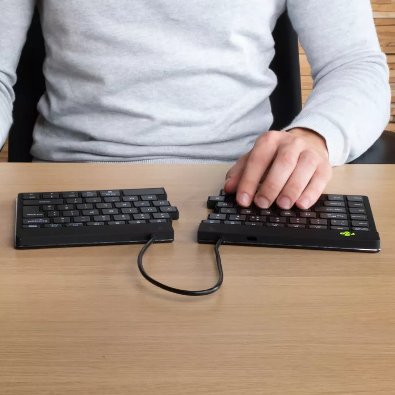 R-Go Tools Ergonoomiline klaviatuur R-Go Split Break koos pausitarkvaraga, ergonoomiline poolitatud klaviatuur, AZERTY (FR), Bluetooth, must