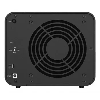 TerraMaster D8 HYBRID kettamassiiv Lauaarvuti Must 4-pesaline HDD SSD
