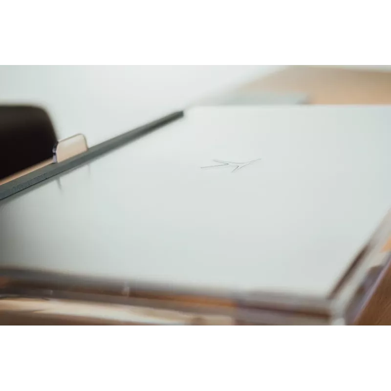 BakkerElkhuizen FlexDesk 640 koos ComfortRead kõrgusega reguleeritav laud