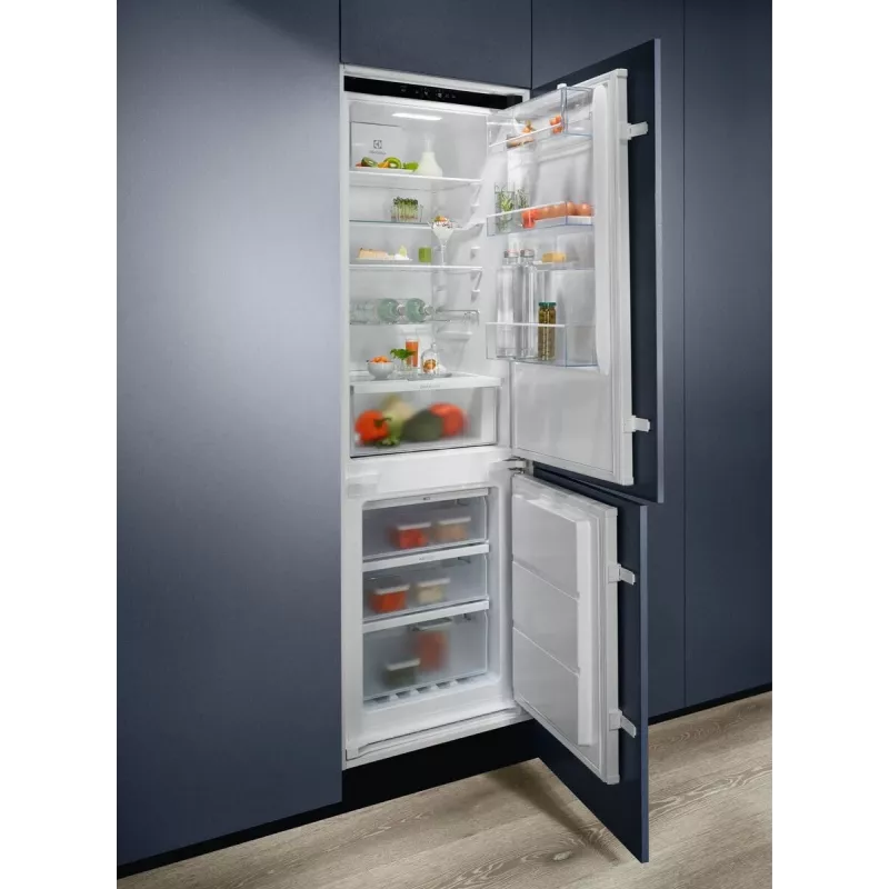 Sisseehitatud külmik Electrolux LND5FE18S 269 L