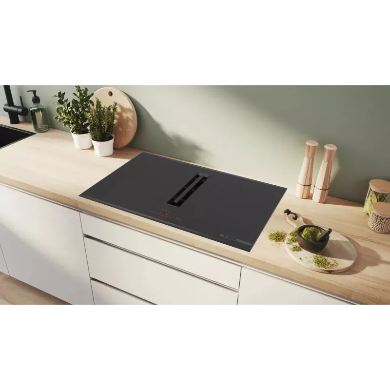 Bosch Serie 6 PVQ895H26E pliit Must Sisseehitatud 80 cm Tsooniga induktsioonpliit 4 tsooni Sisseehitatud õhupuhasti