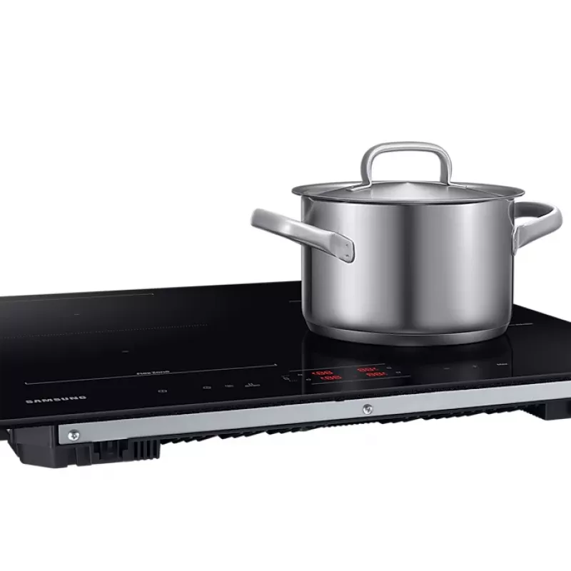 Sisseehitatud Samsung NZ8500BM must tsoon-induktsioonpliit, 4 tsooni, puutetundlik juhtimine, eesmised juhtnupud, 590×520×48 mm