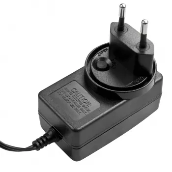 Lindy 5VDC 3A mitme riigi toiteplokk, 5,5/2,5 mm, 100–240 V, 50/60 Hz, 15 W, 5 V, vahelduvvoolust alalisvooluks, 3 A