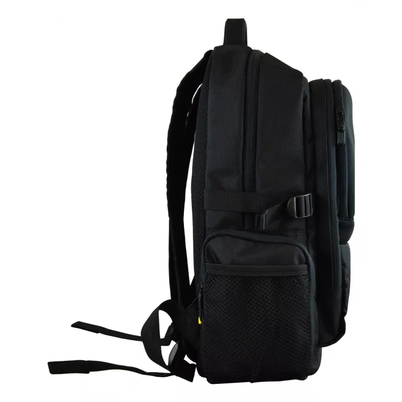 Techair TAN3715 14-15.6-tolline äriklassi seljakott.