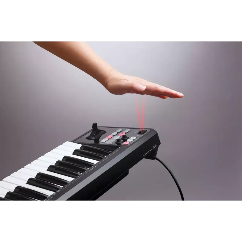 MIDI klaviatuur Roland A-49 49 klahvi USB must valge