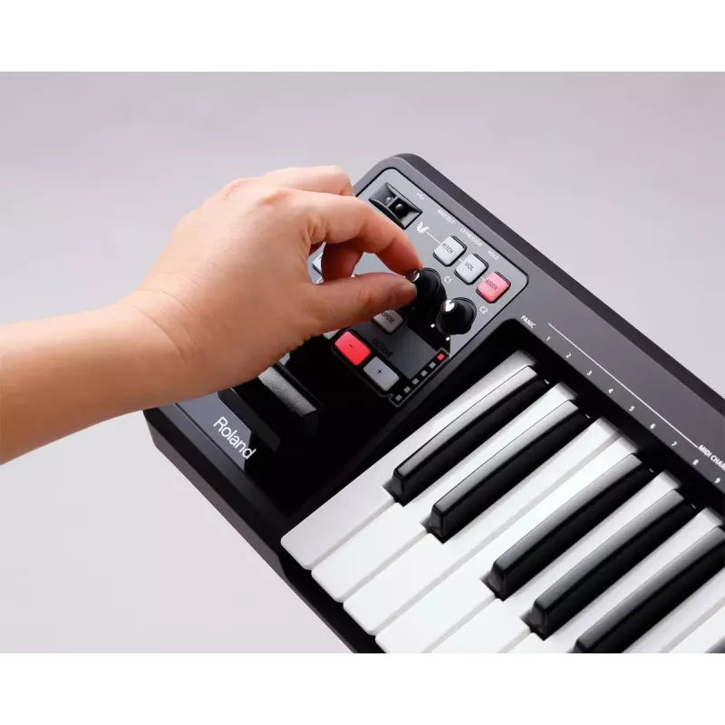 MIDI klaviatuur Roland A-49 49 klahvi USB must valge