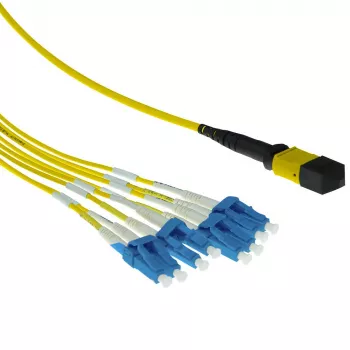 ACT 1 meeter Singlemode 9/125 OS2 fanout patch-kaabel 1x MTP emane - 4x LC duplex, 8 kiudu