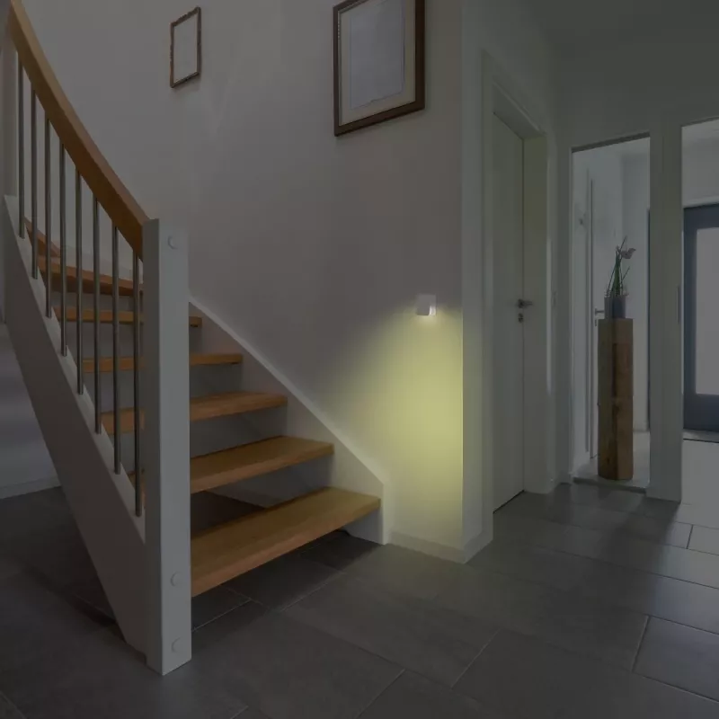 Hama 00223494 öölamp pistikupessa öölamp
