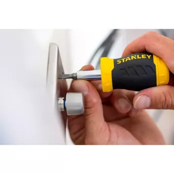 Kruvikeeraja Stanley Stubby Multibit Ratcheting 0-66-358