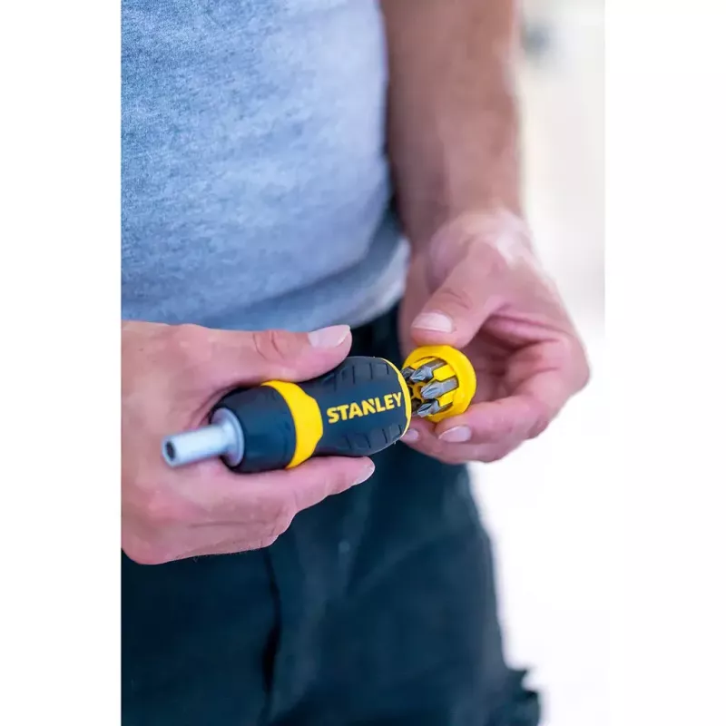 Kruvikeeraja Stanley Stubby Multibit Ratcheting 0-66-358