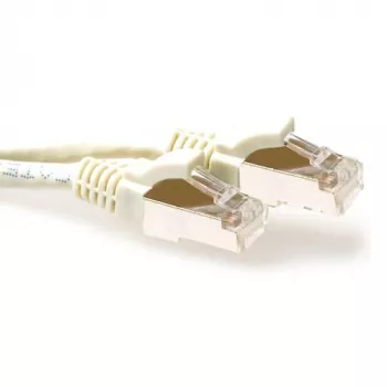ACT Ivory 7 meetrit LSZH SFTP CAT6A patch-kaabel, haardekindel, RJ45-pistikutega