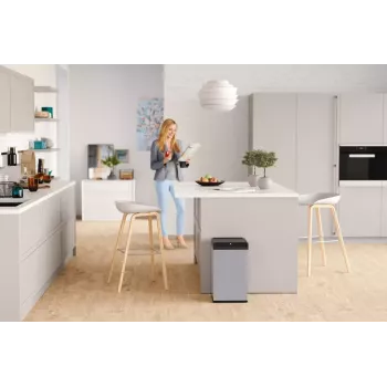 Ristkülikukujuline Swing L prügikast Hailo Big-Box