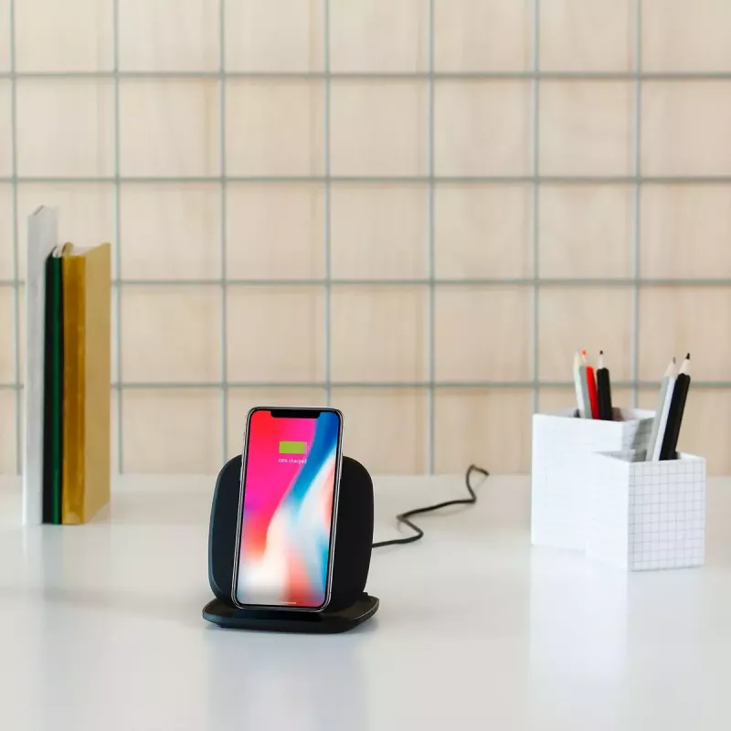 Siselaadija ZENS ZESC06B mobiiltelefonile must USB kiirlaadimine