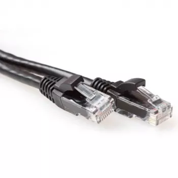 ACT must, 5 m, U/UTP CAT6A patch-kaabel, takerdumisvastaste RJ-45 pistikutega