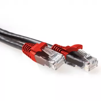 ACT must, 1,5 meetrit, U/UTP CAT6A ristühendusega RJ45 paigakaabel