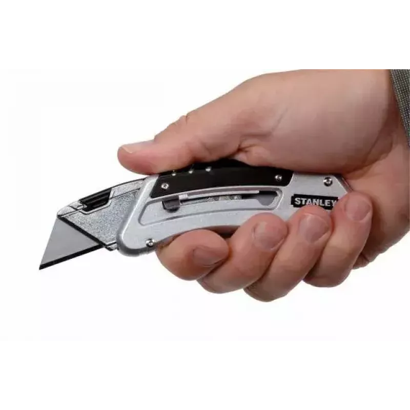 Utiliidinuga Stanley 0-10-810 Must Metallic Snap-off Blade