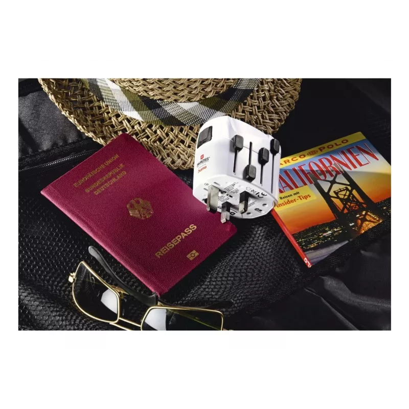 Hama World Travel Pro toiteadapter Universal Type F Valge