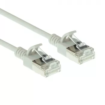 ACT Hall 0,5 m LSZH U/FTP CAT6A andmekeskuse õhuke komistuskaitsega patch-kaabel RJ45-pistikutega