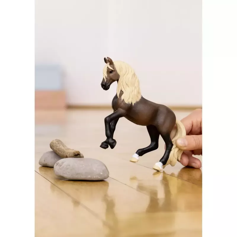 Schleich hobusefiguur Peruu Paso täku mudel 13952, vanusele 5+, beež/pruun