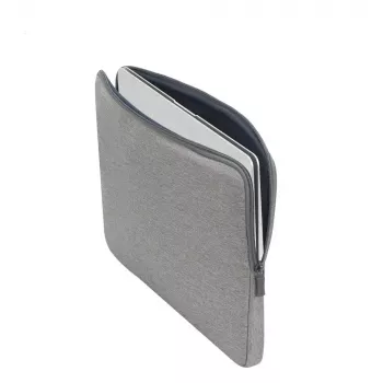 Ümbrisevutlar Rivacase Suzuka 39,6 cm (15,6 tolli)