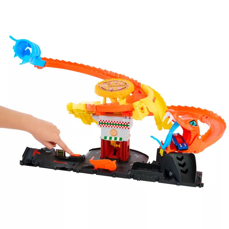 Hot Wheelsi mänguasi MATTEL HTN81 plastikust Kobrarünnak vanuses 3-99