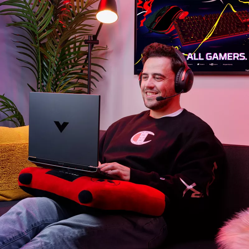 HyperX Cloud III Wireless - mängukõrvaklapid, must, Hiina, ümberkõrvased, suletud, aktiivne, 155 mm