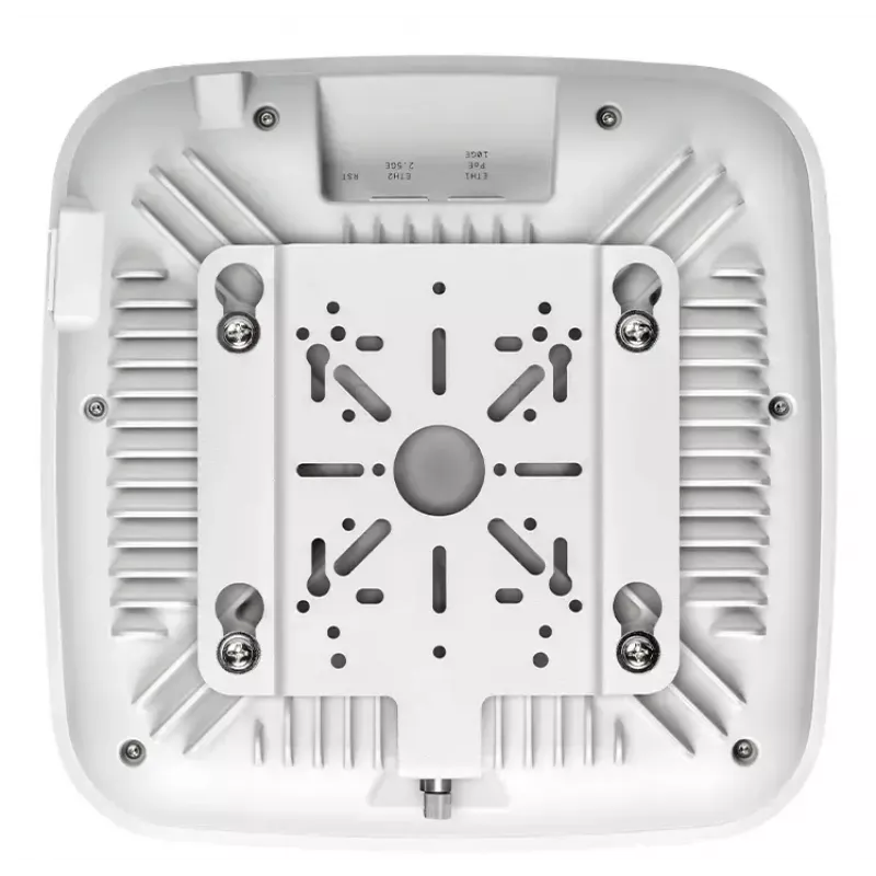 Juhtmeta pääsupunkt Lancom Systems LX-7200E — kolmeribaline 2.4/5/6 GHz, kuni 9600 Mbps, PoE, mitmegigabitine LAN