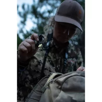 Käeshoitav taskulamp Ledlenser MH8 Must