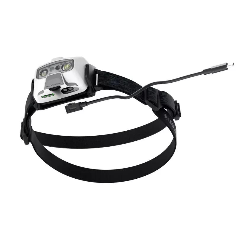 Peavõru taskulamp Ledlenser HF6R Core 800 lm IP68 Alumiinium Valge
