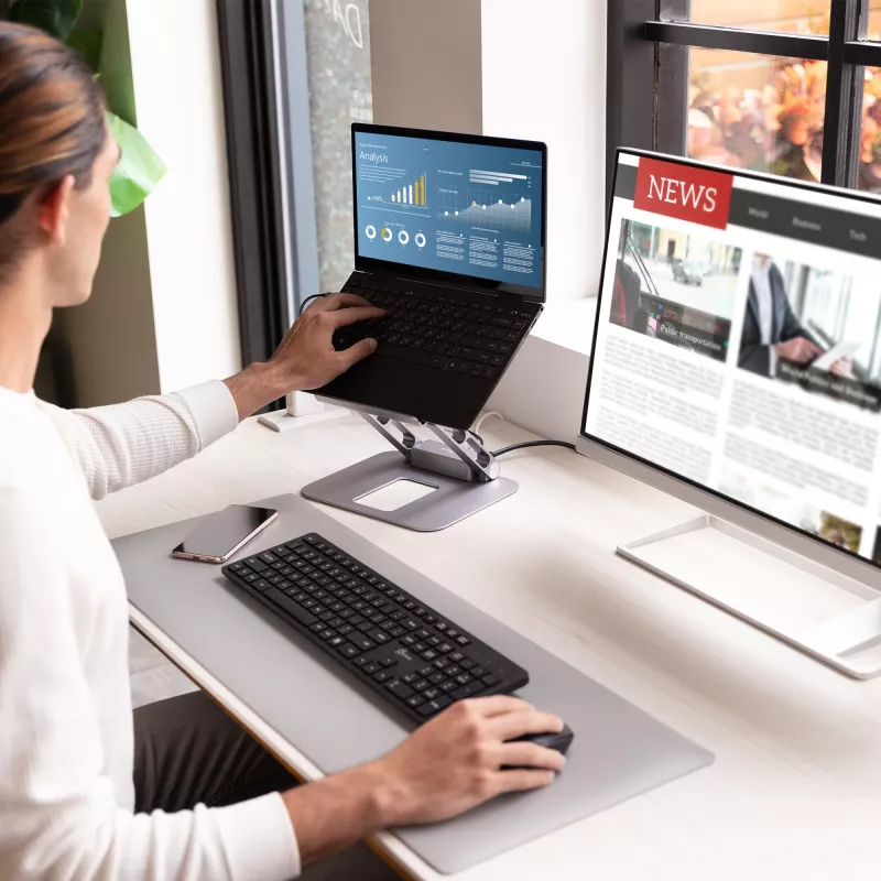 j5create JTS327 Multi-Angle 4K Docking Stand, sülearvuti alus, hall, alumiinium, 40,6 cm (16 tolli), 4 kg, Windows sülearvuti / Mac