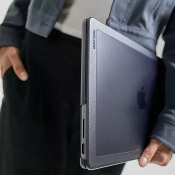 Incase Edge kõvakest ümbris Makrolon®-iga 14-tollisele MacBook Pro-le (M1-M4, 2021-2024)