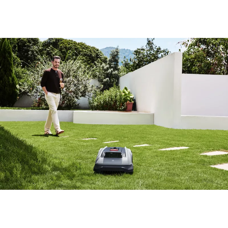 Ecovacs GOAT O600 RTK EU Robotniiduk Aku Must, Hall