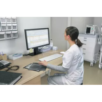 Juhtmega täissuuruses klaviatuur Active Key CHERRY AK-C8112 Medical USB QWERTZ 105 klahvi valge 1.8 m
