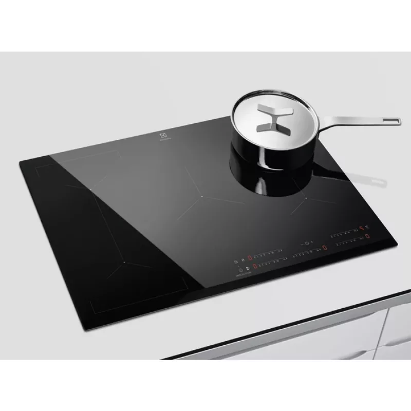 Electrolux EIV835 must sisseehitatav 80 cm tsoon-induktsioonpliit 5 tsooniga
