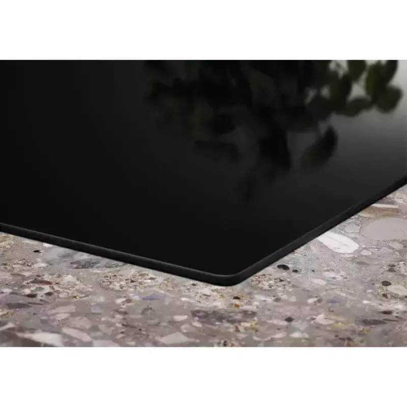 Electrolux LIL61424C Must Sisseehitatav 60 cm Tsoon-induktsioonpliit 4 tsooni